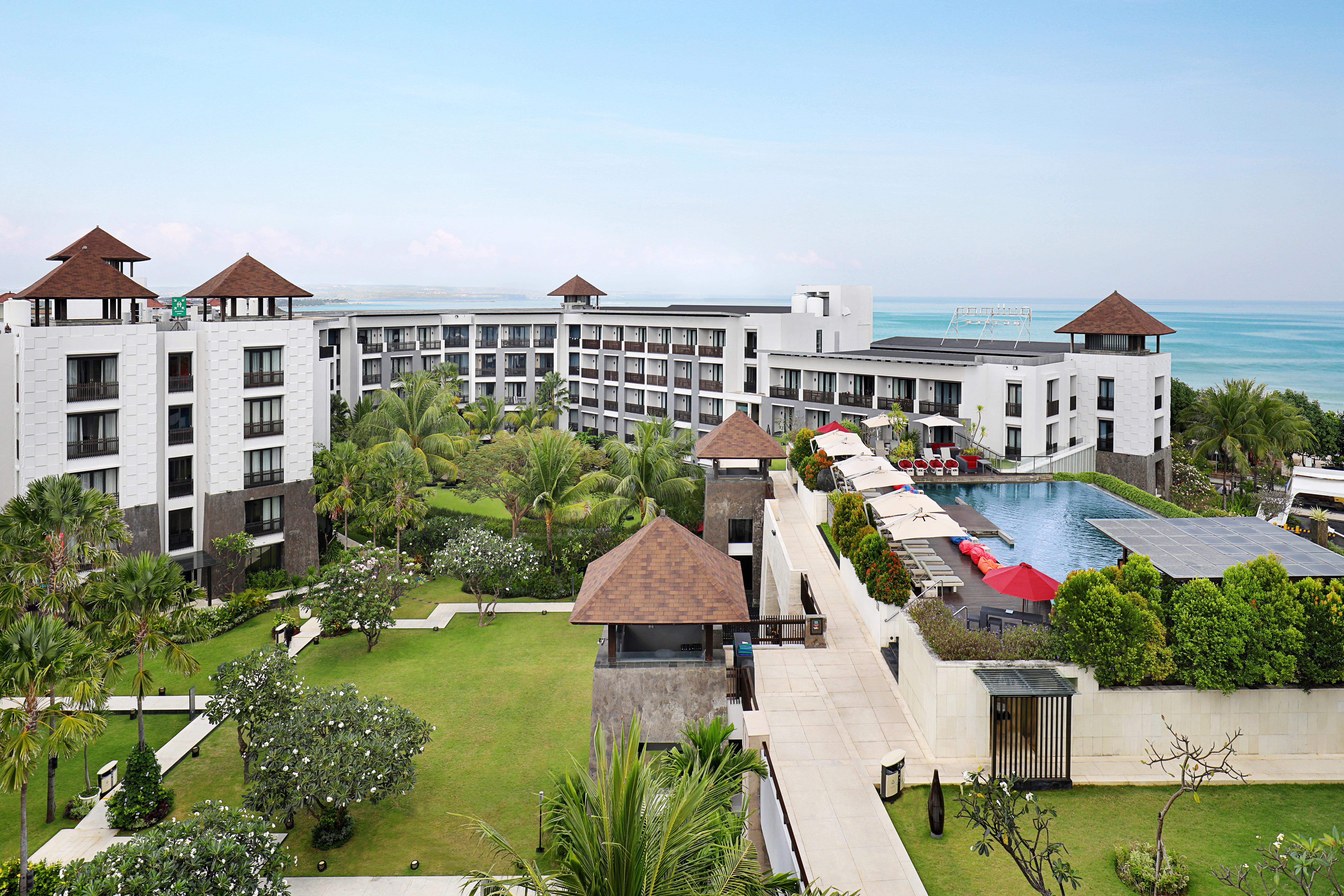 Pullman Bali Legian Beach Exterior photo The hotel