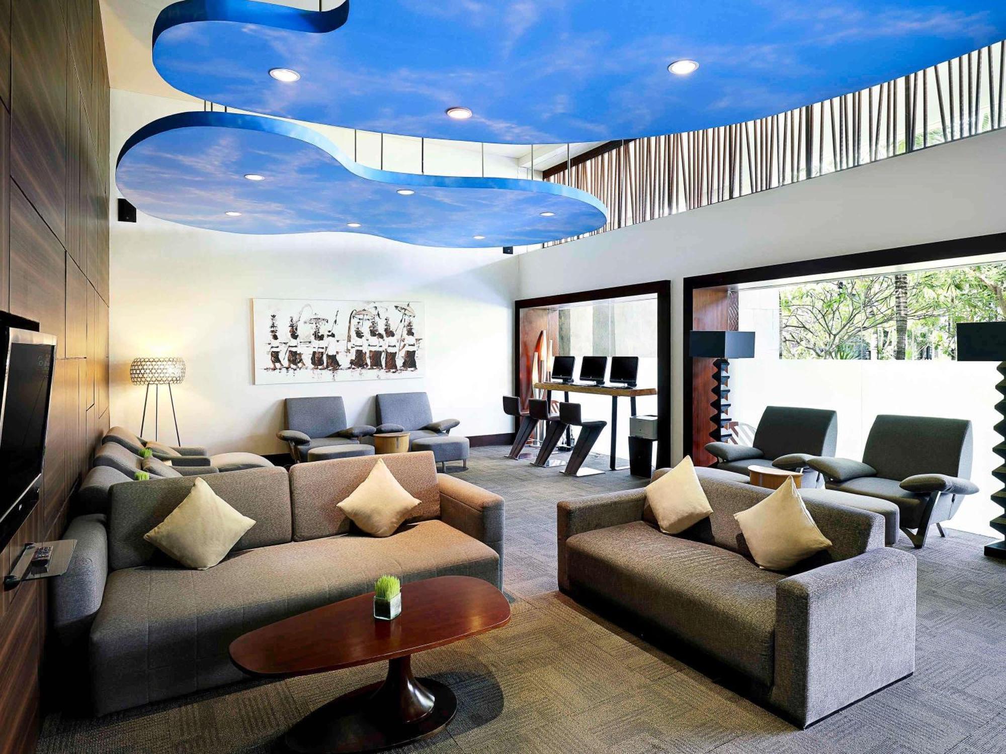 Pullman Bali Legian Beach Exterior photo