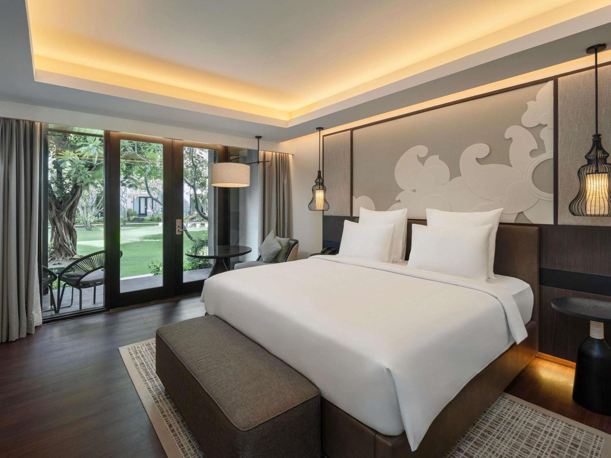 Pullman Bali Legian Beach Exterior photo