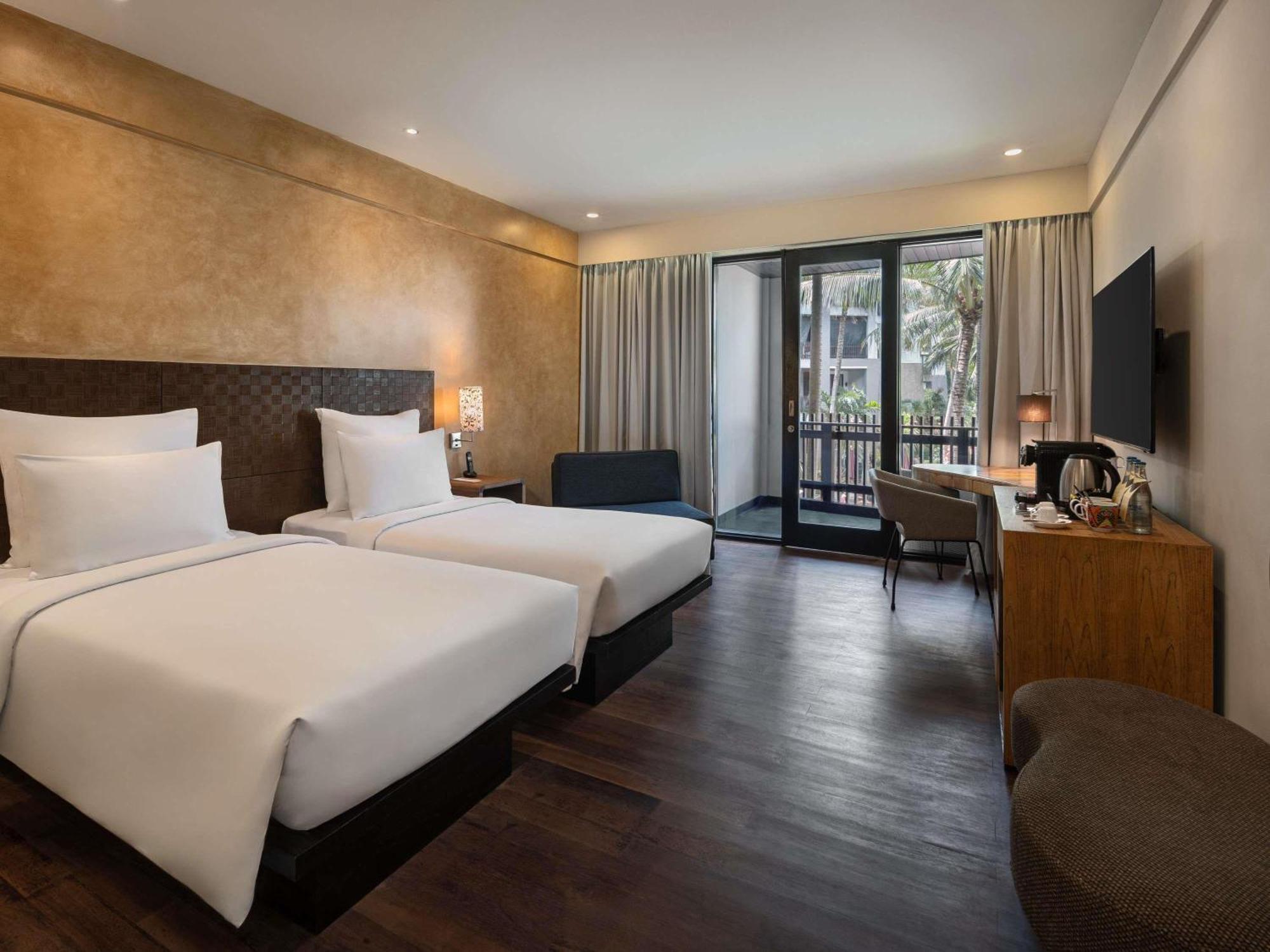 Pullman Bali Legian Beach Exterior photo