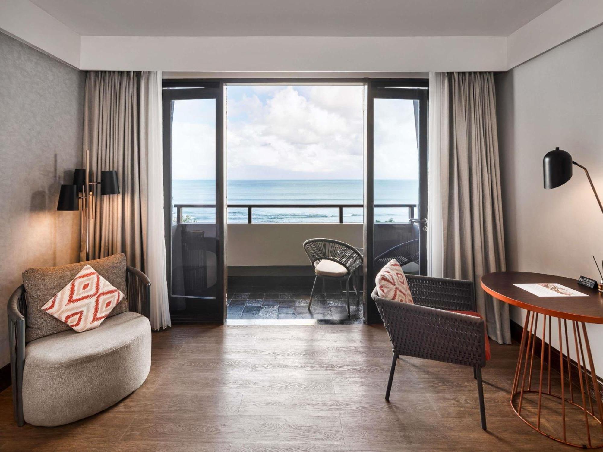 Pullman Bali Legian Beach Exterior photo
