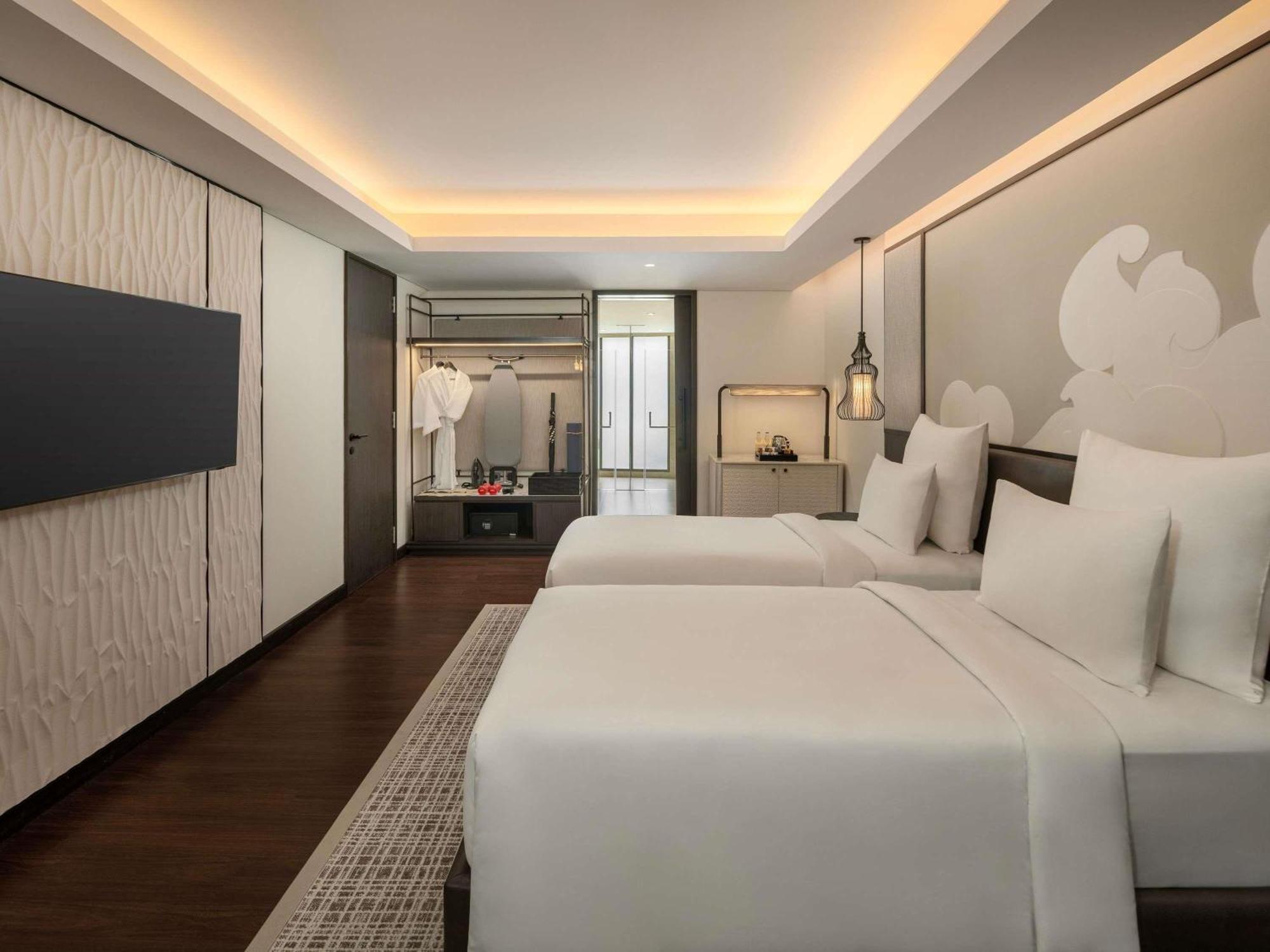 Pullman Bali Legian Beach Exterior photo