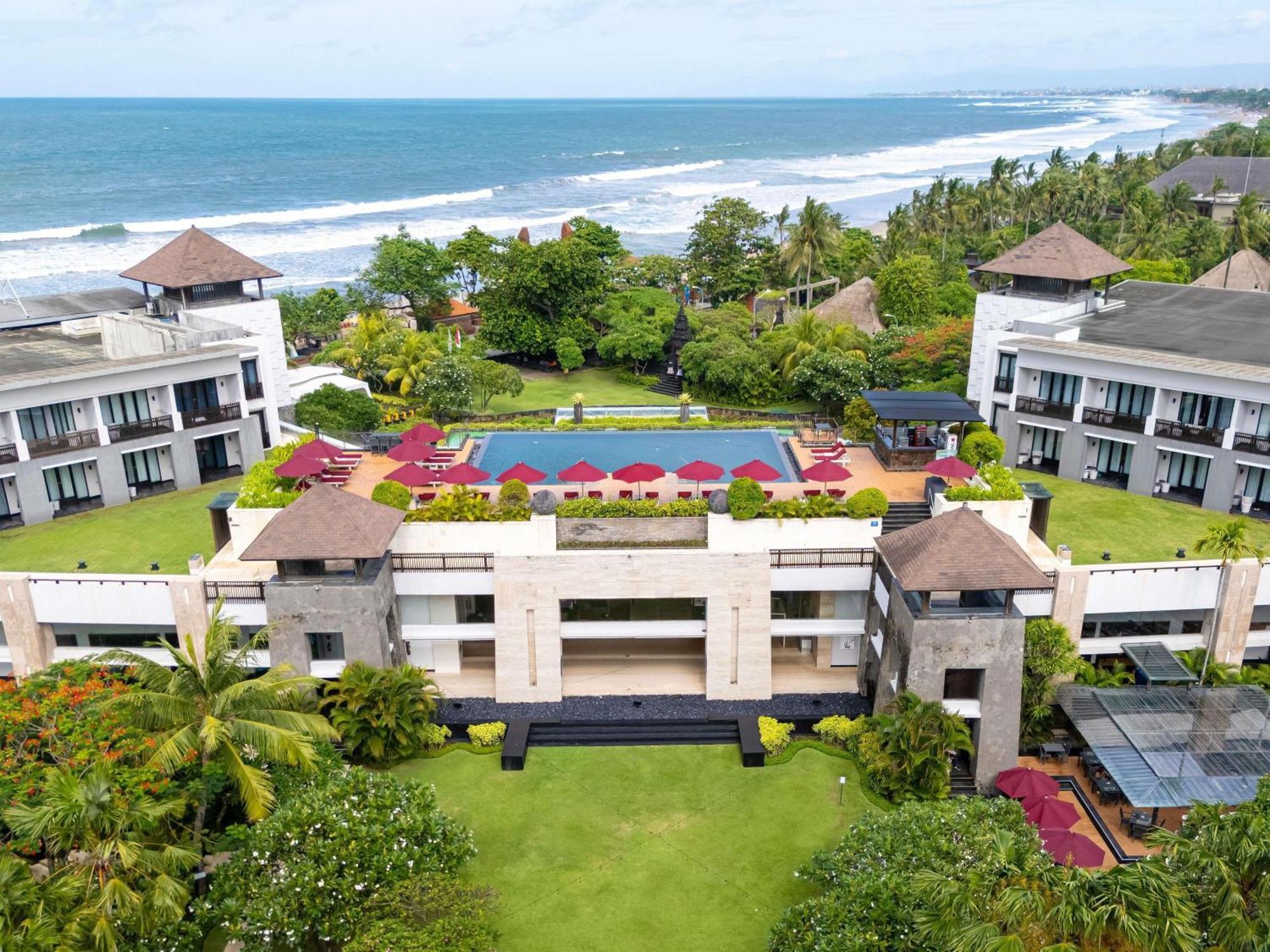 Pullman Bali Legian Beach Exterior photo